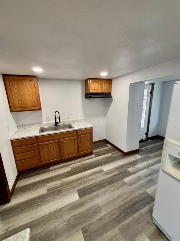 Building Photo - 360 Amoretti St