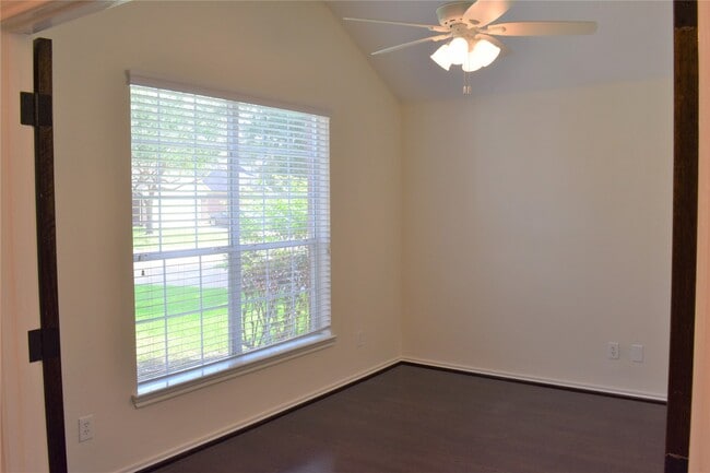 Building Photo - 15318 Ochre Leaf Trail