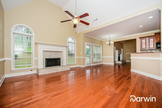 Building Photo - 122 Chamlee Way, Mcdonough, GA 30252
