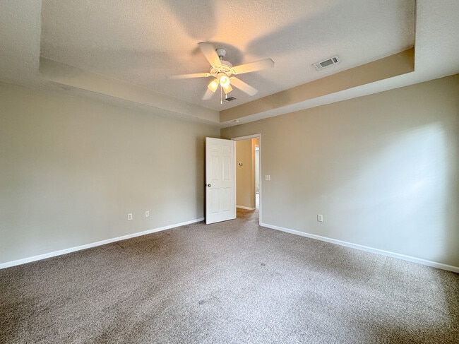 Building Photo - 1159 Bartlett Dr