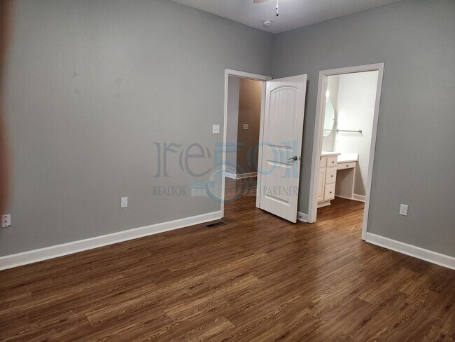 Building Photo - Gorgeous Find In West Little Rock! Reduced...