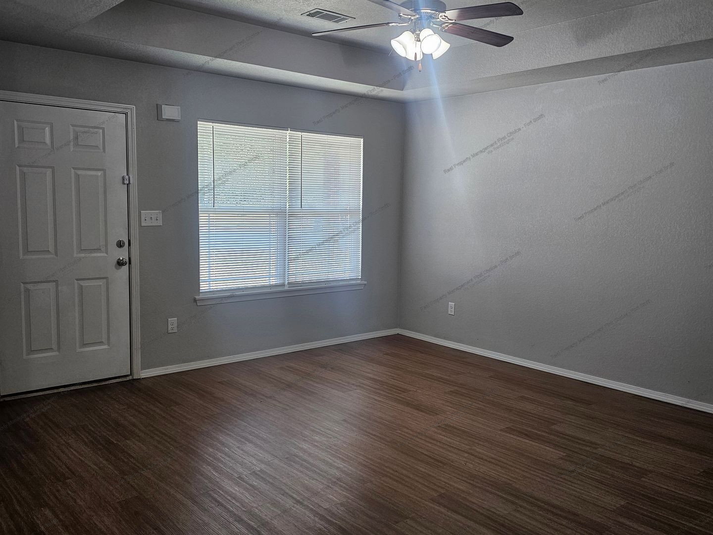 Building Photo - 2121 Ingalls Ln