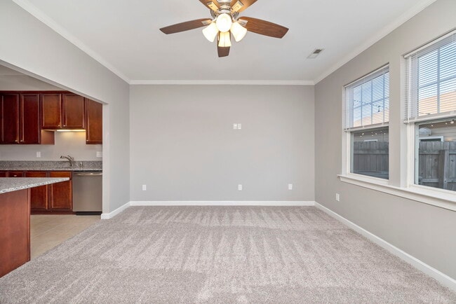 Building Photo - 748 Washington Ave