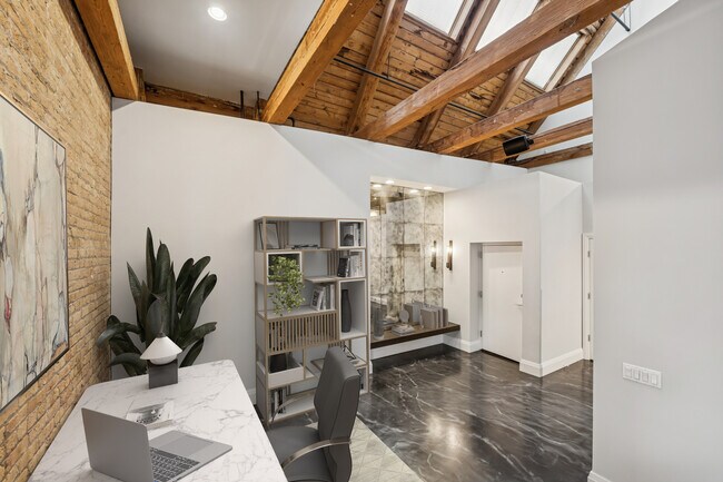 Building Photo - 1000 W Washington Blvd