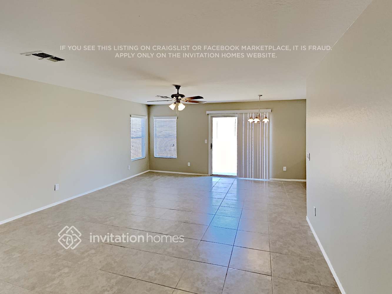 Building Photo - 22858 W Solano Dr