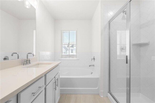 Building Photo - 2469 Honey Wy