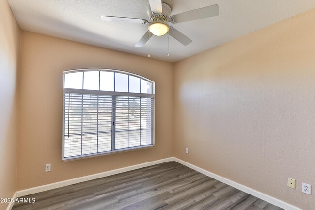 Building Photo - 6759 N 77th Dr