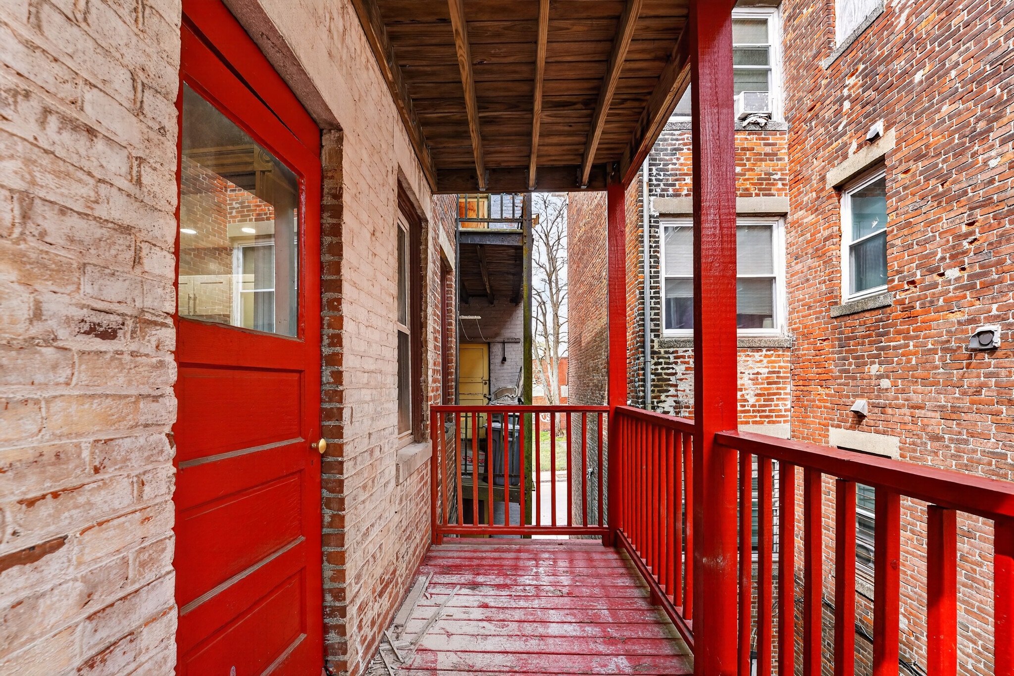 Building Photo - 129 Harrishof St