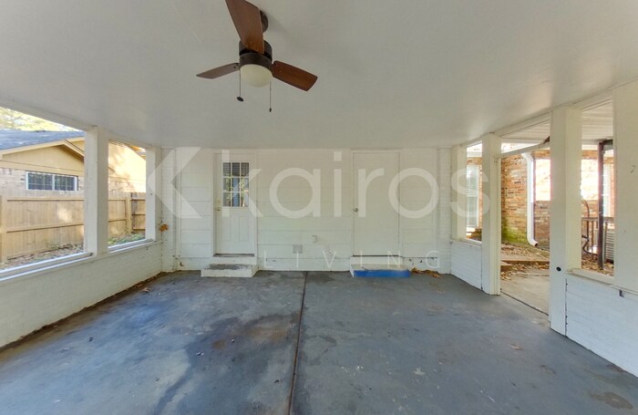 Building Photo - 2785 Clearbrook St