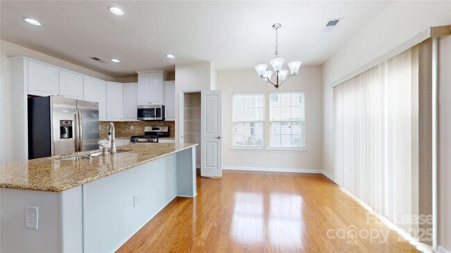 Building Photo - 7454 Red Mulberry Way