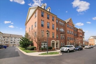 Building Photo - 3602 Spring Hollow Ln