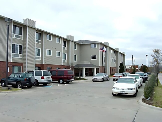 Primary Photo - 3260 Bickers St