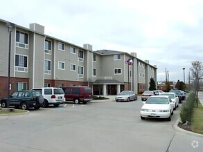 Building Photo - 3260 Bickers St