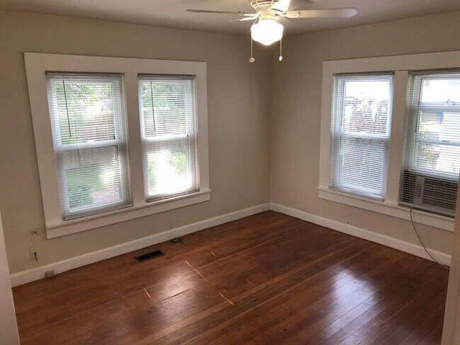 Building Photo - 1336 Massachusetts St