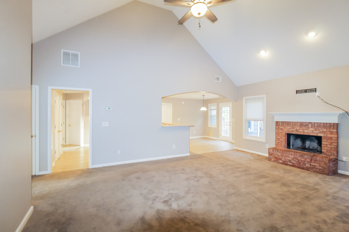 Building Photo - 3073 Whitney Ridge Dr