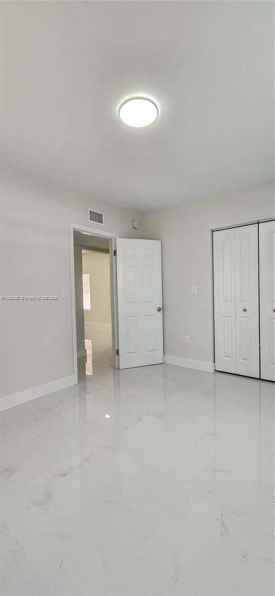 Building Photo - 830 NE 143rd St