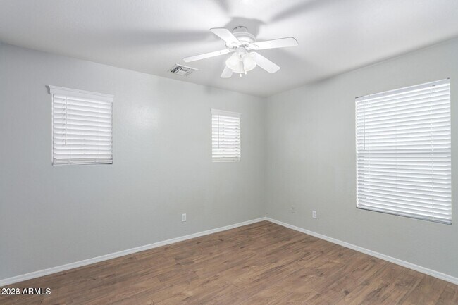 Building Photo - 2739 E Indian Wells Pl