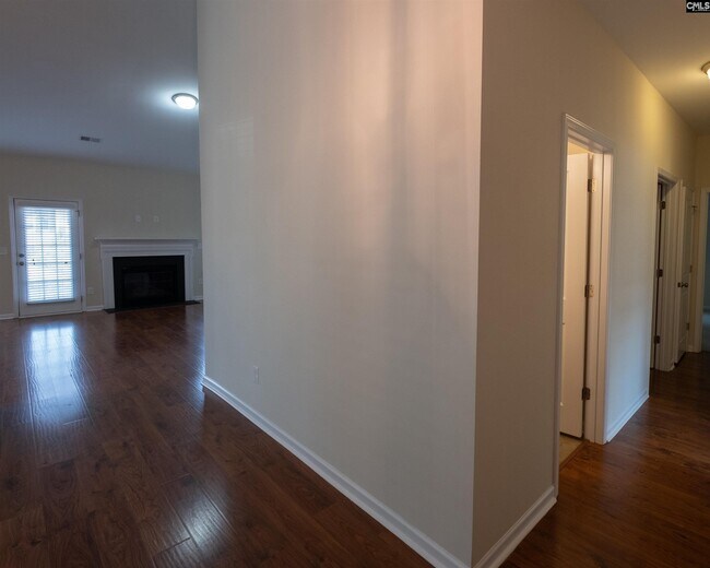 Building Photo - 1137 Portrait Hill Dr