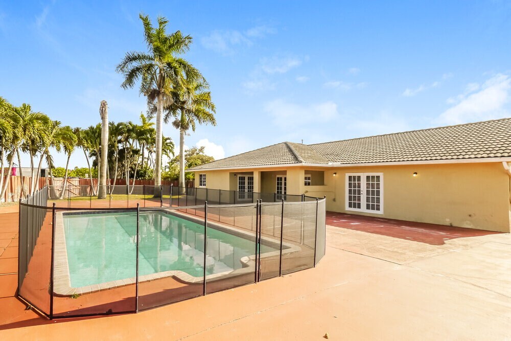 Building Photo - 12743 SW 207th Terrace