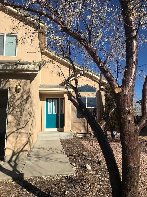 Building Photo - 716 Harvest Field Way