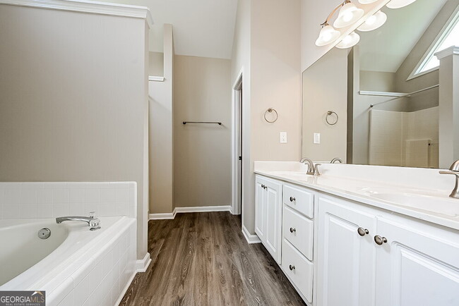 Building Photo - 472 Haven Ridge Dr