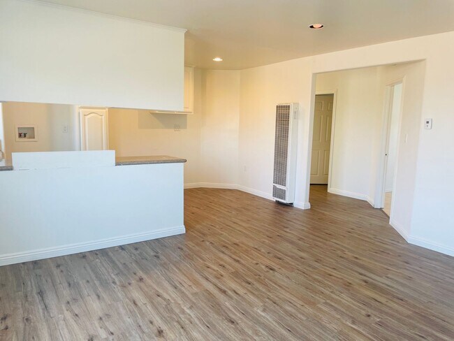 Building Photo - 227 E 120th St