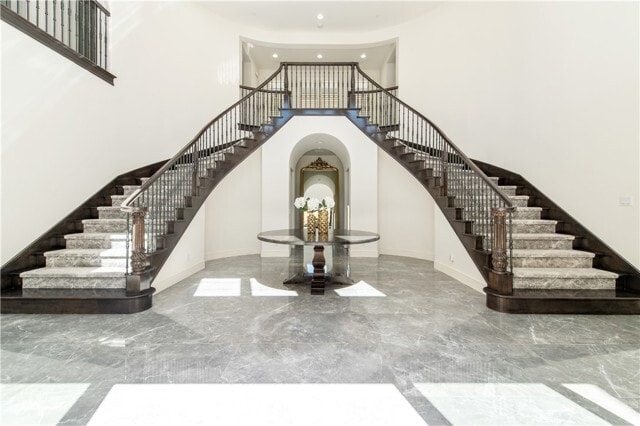Building Photo - 120 Iron Gate