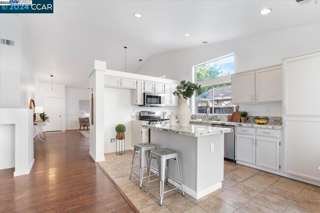 Building Photo - 4675 Christenson St