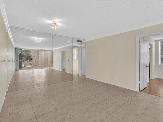 Building Photo - 9311 Orange Grove Dr