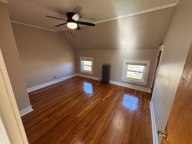 Building Photo - 112 Prospect St