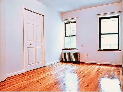 Primary Photo - 1413 Second Ave