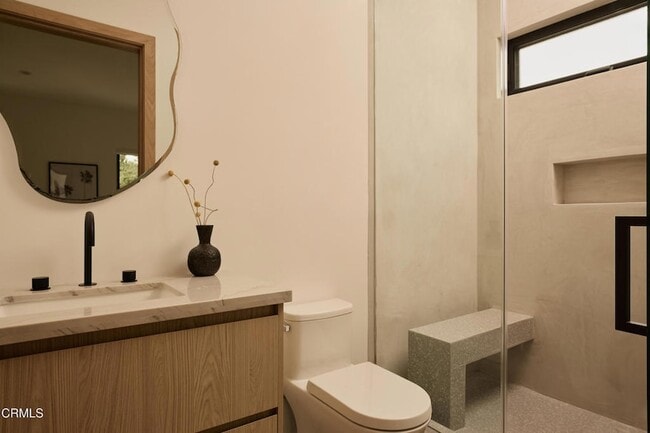 Building Photo - 11638 Kling St