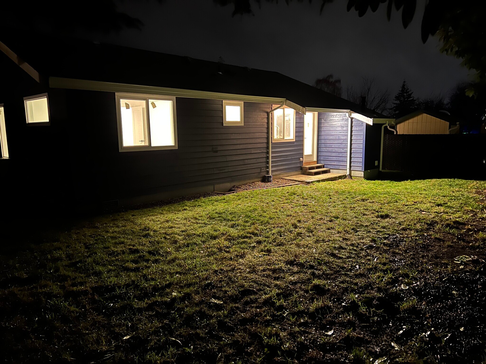 Large, private backyard - 2815 Callahan Dr