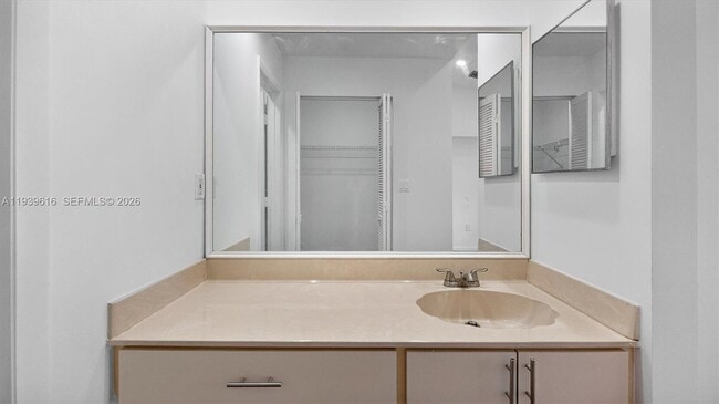 Building Photo - 13773 SW 147th Cir Ln