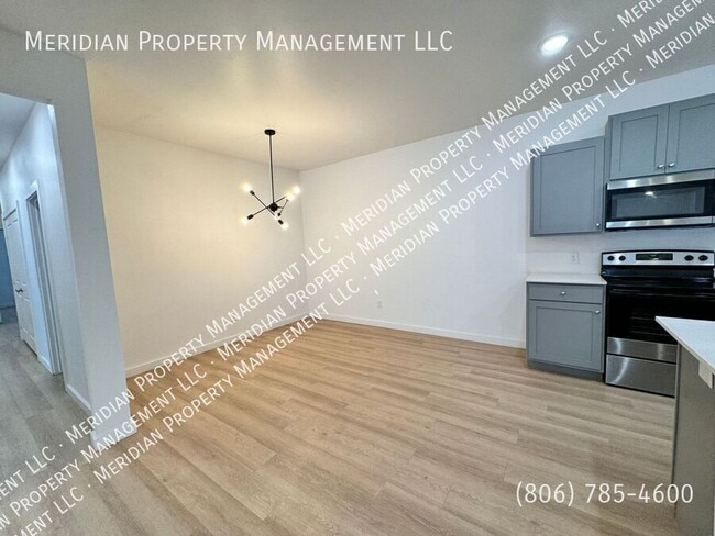 Building Photo - 5723 Kemper St