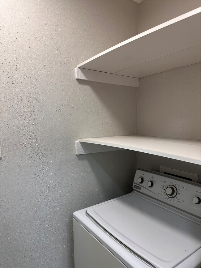 Building Photo - 8801 Hammerly Blvd