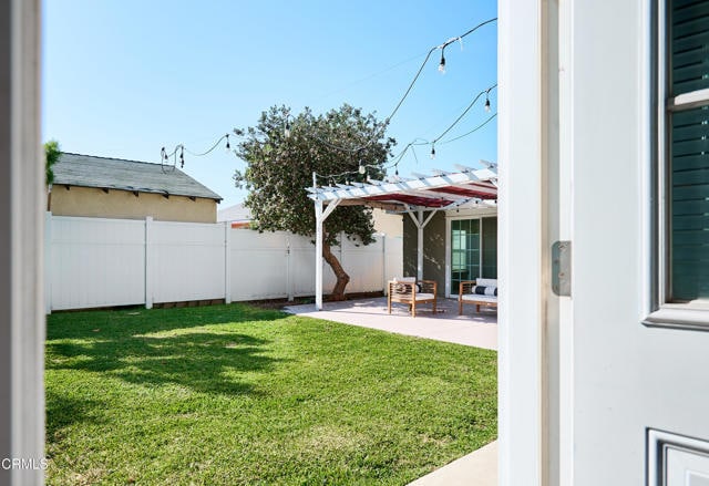 Building Photo - 621 Hewitt St