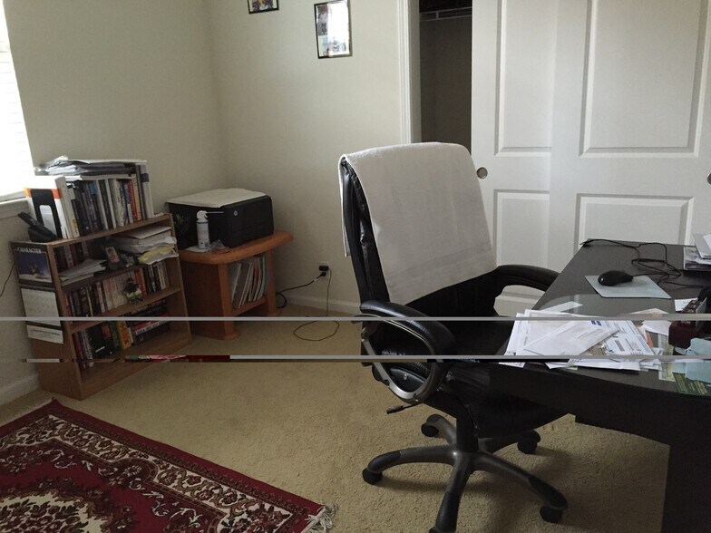Building Photo - 3565 Rocking Horse Ct