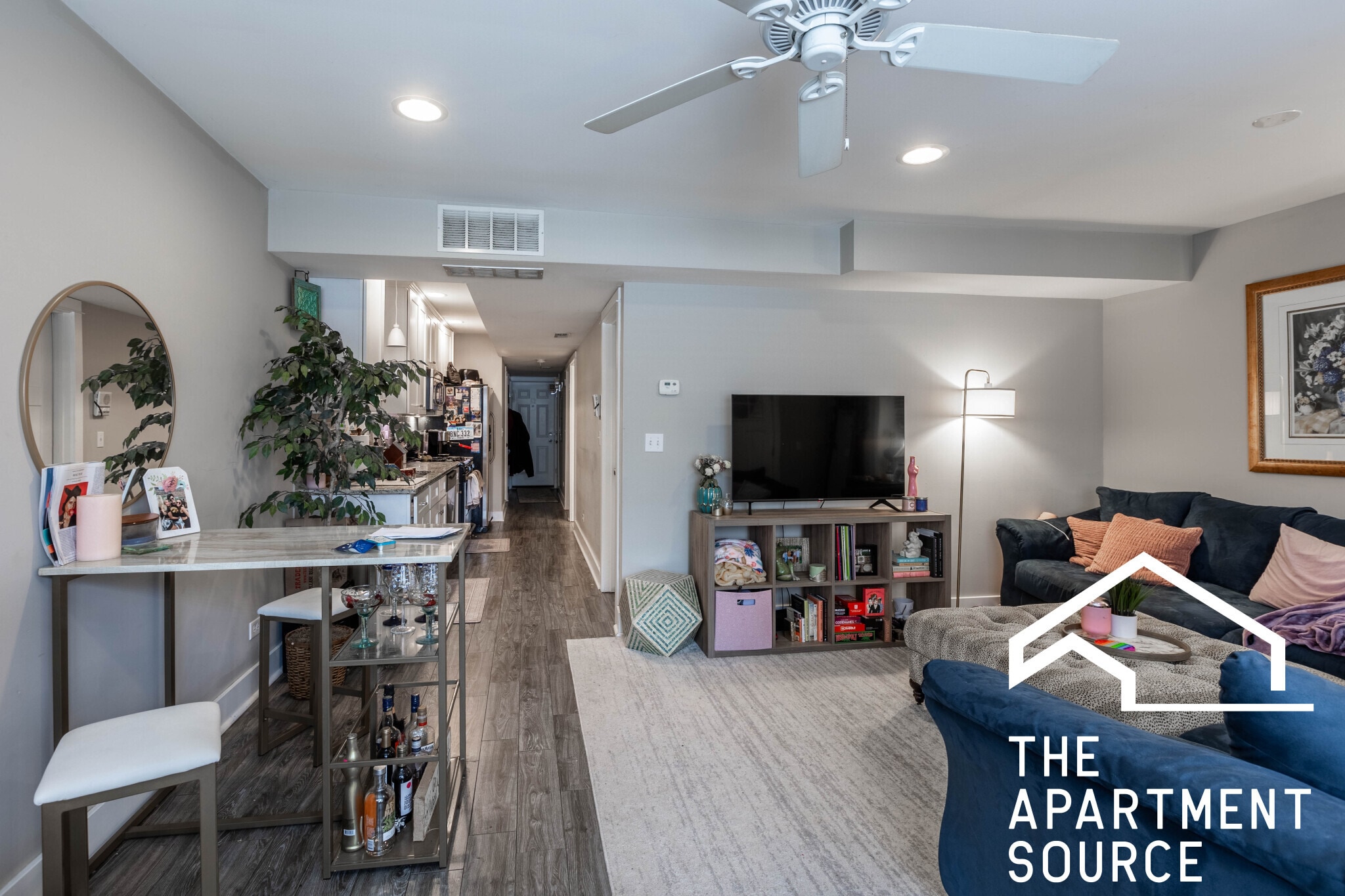 Building Photo - 2449 N Ashland Ave