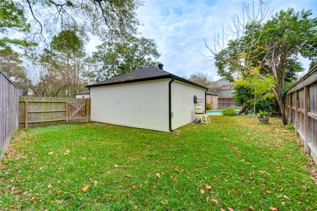 Building Photo - 10322 Lynbrook Hollow St