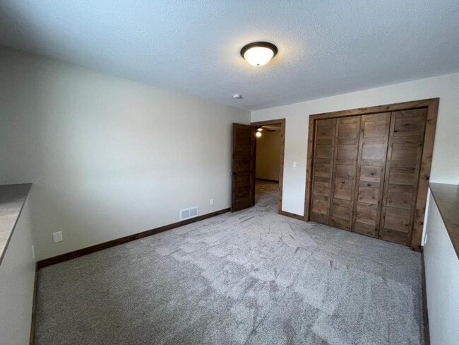 Building Photo - 1232 45th Ave NE