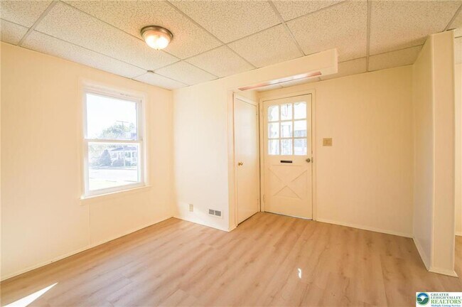 Building Photo - 2243 2nd St