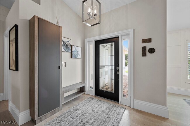 Building Photo - 2003 Timberline Dr