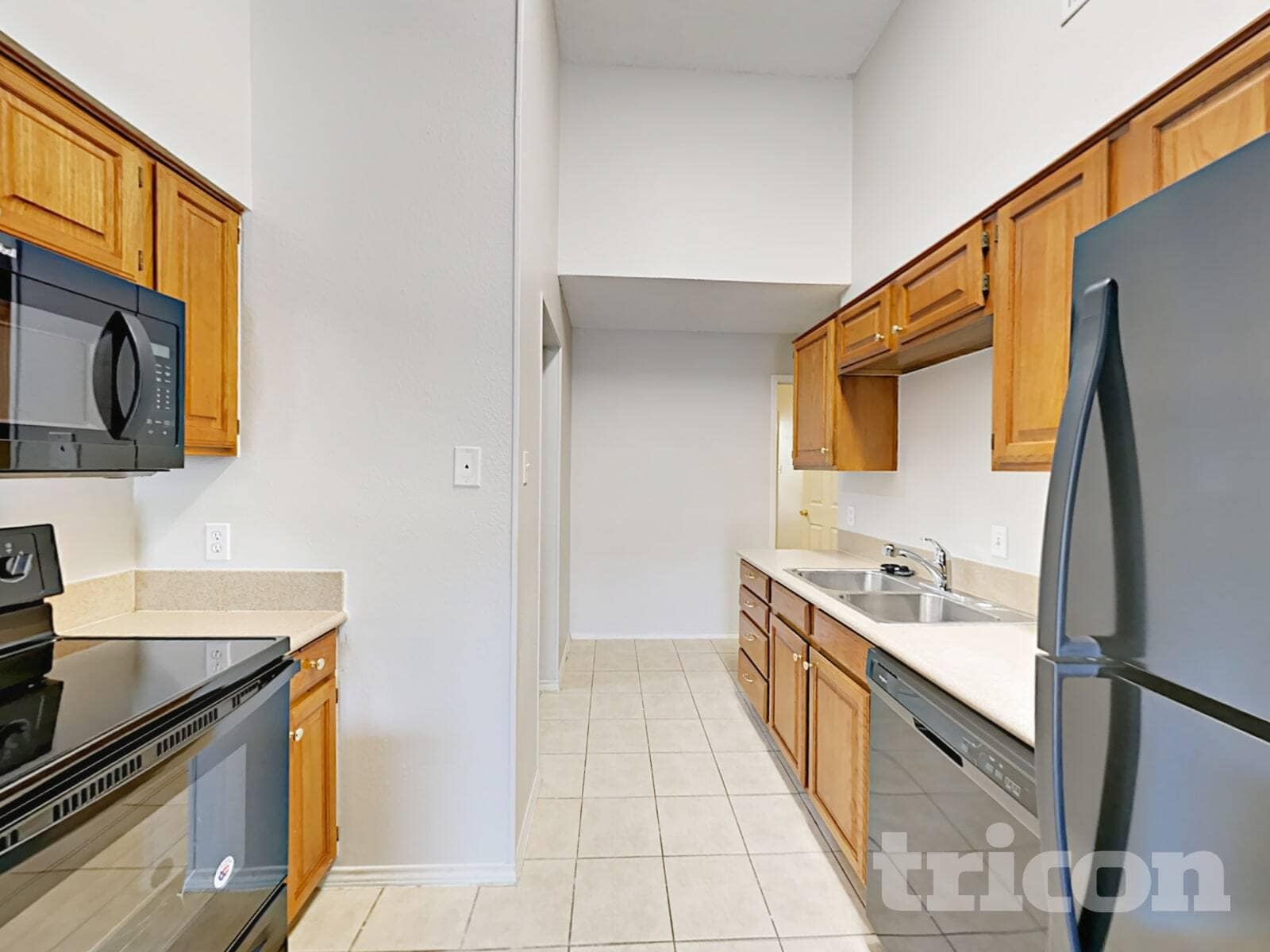 Building Photo - 609 S Walnut Creek Dr