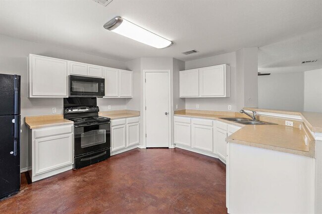 Building Photo - 129 Granite Path