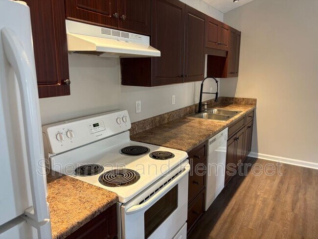Building Photo - 3501 London Ct SW