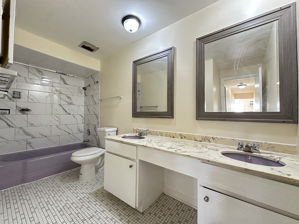 Building Photo - 620 Lincoln Ave