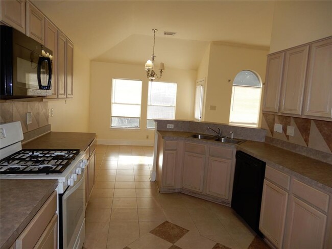 Building Photo - 5302 Rustling Trails Dr