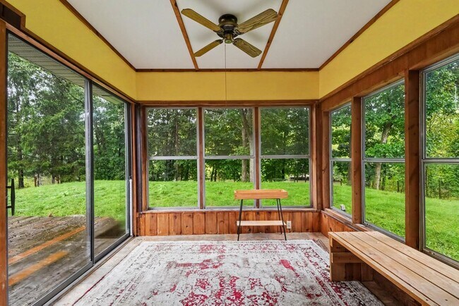Building Photo - 7204 Thornapple River Ct SE
