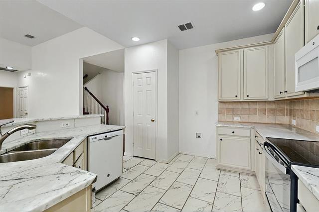 Building Photo - 3405 Longneedle Ln